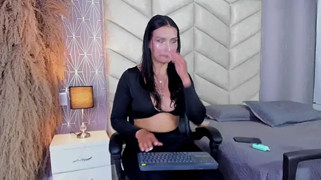 samiradoll online show from 11, 11, 2025