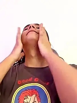 Snapshot of La-Gatatrans chatting on 5, 10, 2025 La-Gatatrans online show from 5, 10, 2025