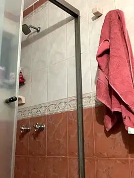 Snapshot of La-Gatatrans chatting on 11, 10, 2025 La-Gatatrans online show from 11, 10, 2025