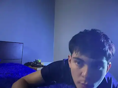 Snapshot of ivy_xo chatting on 13, 9, 2025 ivy xo online show from 13, 9, 2025