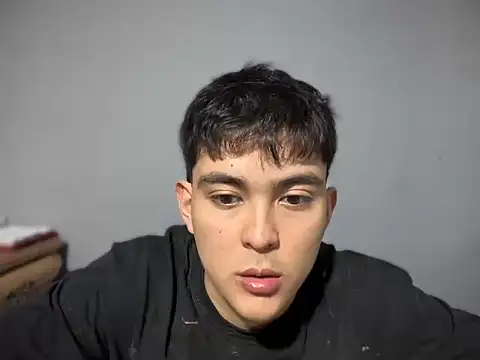 Snapshot of ivy_xo chatting on 7, 10, 2025 ivy xo online show from 7, 10, 2025