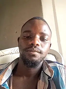 Snapshot of KwaneleK1 chatting on 14, 11, 2025 KwaneleK1 online show from 14, 11, 2025