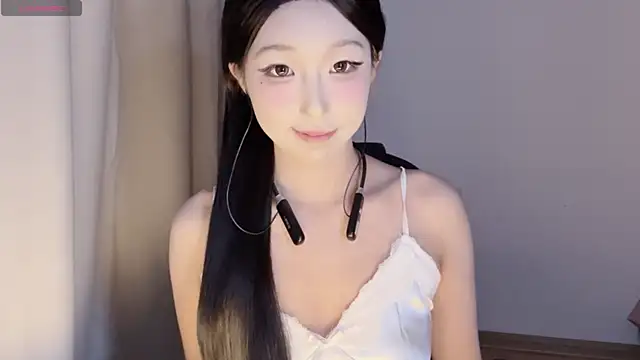 Winnie666- online show from 11, 9, 2025