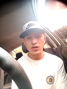 Snapshot of DebutingPathway chatting on 9, 11, 2025 DebutingPathway online show from 9, 11, 2025