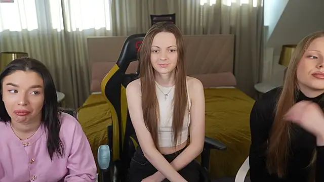 Snapshot of _Dasha_054 chatting on 3, 2, 2026 Dasha 054 online show from 3, 2, 2026