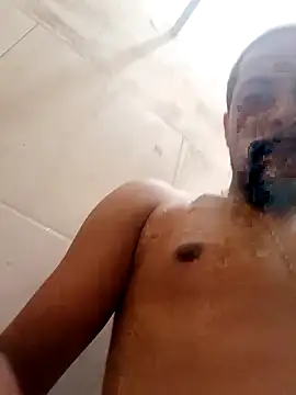 Snapshot of PauMolao85 chatting on 19, 12, 2025 PauMolao85 online show from 19, 12, 2025