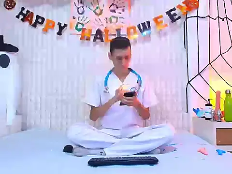 LuigiMarchetti online show from 30, 10, 2025