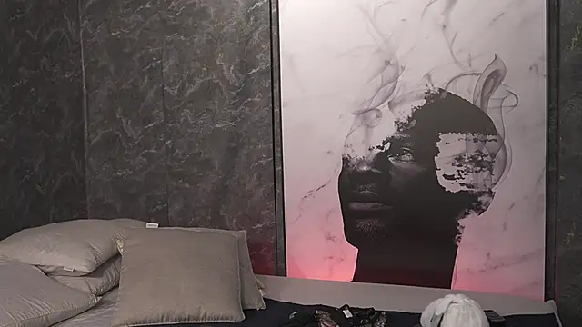 Tayler Kim online show from 10, 9, 2025