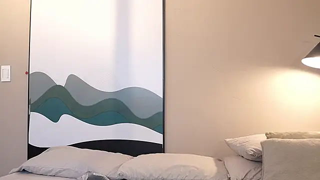 Tayler Kim online show from 8, 2, 2026