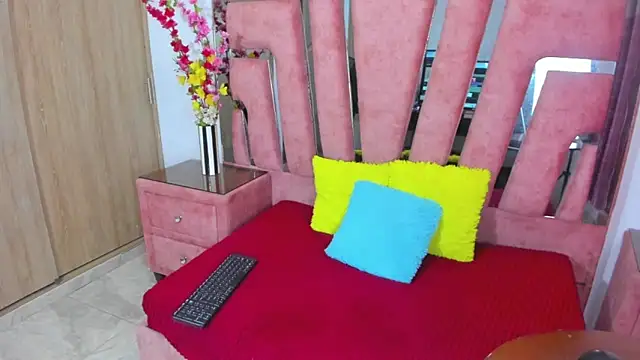 MaraKarly online show from 15, 5, 2026