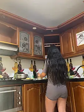  Chloe Smith online show from 10, 3, 2026