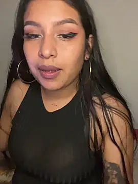  Chloe Smith online show from 16, 4, 2026