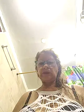 MaryLunne online show from 2, 10, 2025