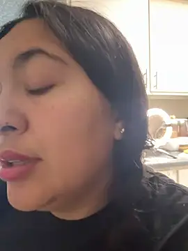 latina curvy22 online show from 7, 5, 2026