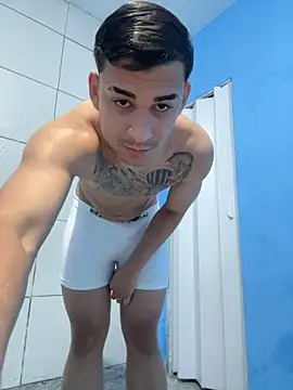 Snapshot of condenovin chatting on 15, 9, 2025 condenovin online show from 15, 9, 2025