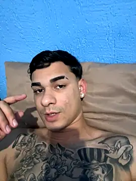 Snapshot of condenovin chatting on 17, 11, 2025 condenovin online show from 17, 11, 2025