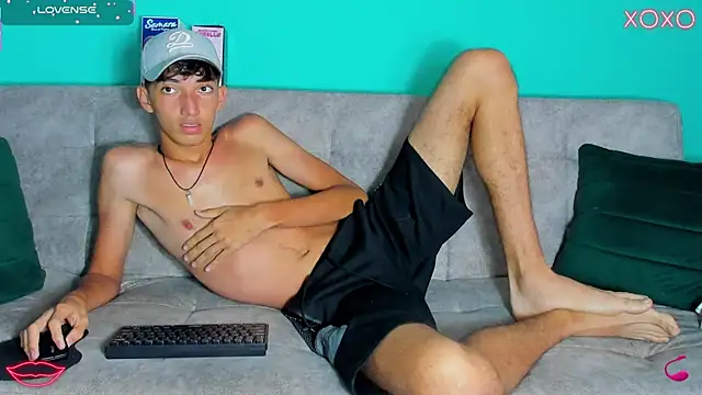 Maikol Ortiz online show from 10, 10, 2025