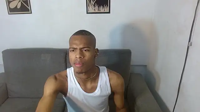 Snapshot of criss_zuri chatting on 30, 9, 2025 criss zuri online show from 30, 9, 2025