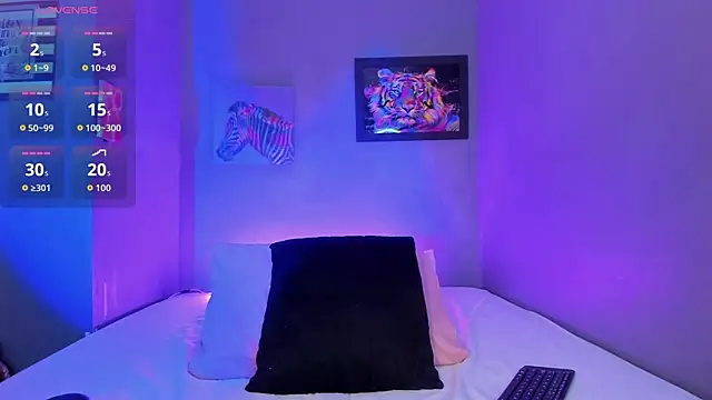 meghanmaslow online show from 17, 9, 2025