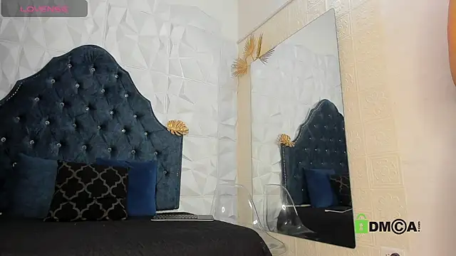  mia milf  online show from 22, 9, 2025