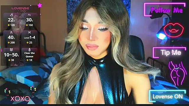 Snapshot of xUrGoddess_Bellax chatting on 13, 11, 2025 xUrGoddess Bellax online show from 13, 11, 2025