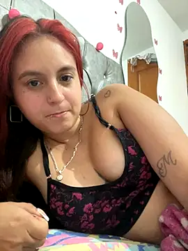 EmilyCoy  online show from 9, 11, 2025