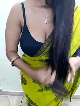 Snapshot of Sexy_Mal89 chatting on 23, 9, 2025 Sexy Mal89 online show from 23, 9, 2025