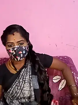 Snapshot of tamilammukuttyy chatting on 13, 5, 2026 tamilammukuttyy online show from 13, 5, 2026