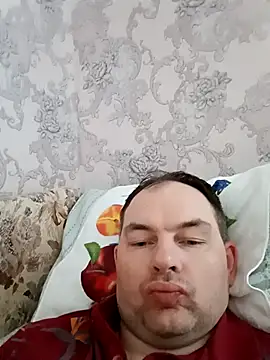 Snapshot of SummerArthur chatting on 10, 9, 2025 SummerArthur online show from 10, 9, 2025