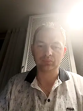 Snapshot of SummerArthur chatting on 16, 9, 2025 SummerArthur online show from 16, 9, 2025