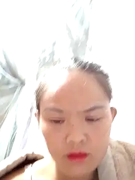 Snapshot of xinhxinhcute chatting on 1, 10, 2025 xinhxinhcute online show from 1, 10, 2025