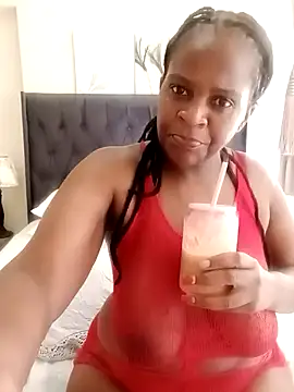 Snapshot of Creamy_Chocolatex chatting on 14, 10, 2025 Creamy Chocolatex online show from 14, 10, 2025