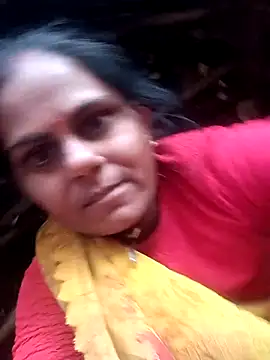 Snapshot of Hot_rachnasexy chatting on 2, 12, 2025 Hot rachnasexy online show from 2, 12, 2025