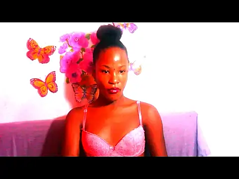 Snapshot of Indianeyestripper chatting on 4, 12, 2025 Indianeyestripper online show from 4, 12, 2025