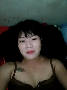 Snapshot of Thao_xx chatting on 19, 10, 2025 Thao xx online show from 19, 10, 2025