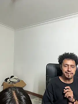 GiorgiaLuxee online show from 23, 11, 2025