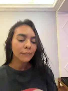 GiorgiaLuxee online show from 27, 11, 2025