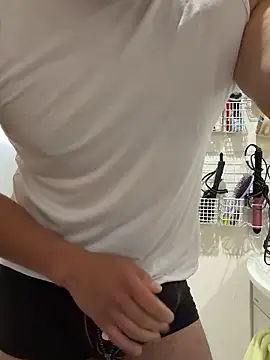 Snapshot of sukebegorilla chatting on 15, 11, 2025 sukebegorilla online show from 15, 11, 2025