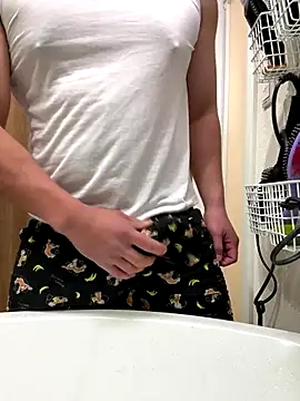 Snapshot of sukebegorilla chatting on 15, 1, 2026 sukebegorilla online show from 15, 1, 2026