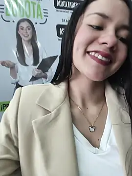 CHARLOTTE  05 online show from 1, 12, 2025