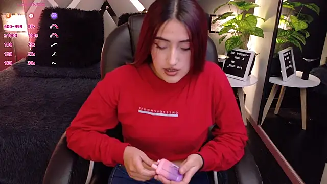 Snapshot of Miia_bunny chatting on 26, 9, 2025 Miia bunny online show from 26, 9, 2025