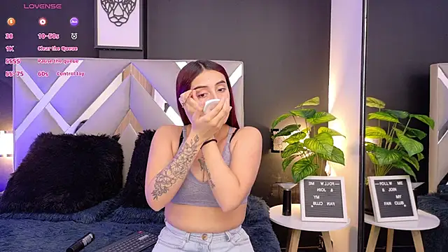 Snapshot of Miia_bunny chatting on 30, 9, 2025 Miia bunny online show from 30, 9, 2025