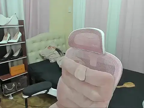 Seductive Margaux online show from 12, 9, 2025