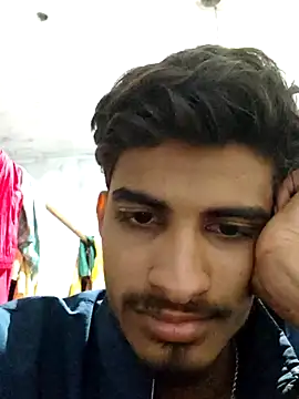 Snapshot of jitendra5834 chatting on 29, 9, 2025 jitendra5834 online show from 29, 9, 2025