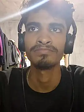 Snapshot of jitendra5834 chatting on 8, 10, 2025 jitendra5834 online show from 8, 10, 2025