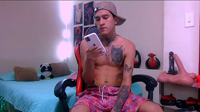 Snapshot of dilan_abraham12 chatting on 18, 3, 2026 dilan abraham12 online show from 18, 3, 2026