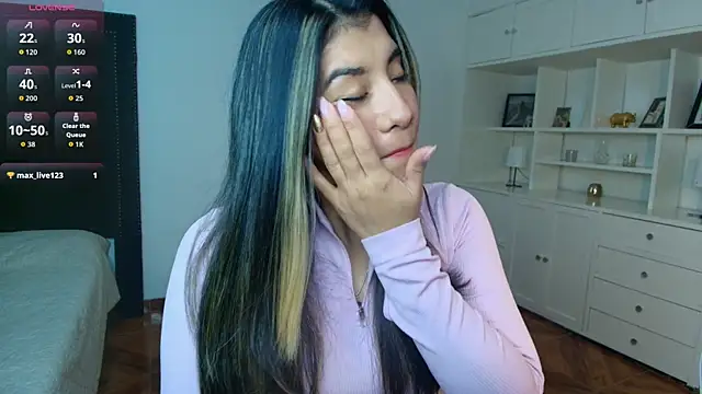 nina moen online show from 5, 12, 2025