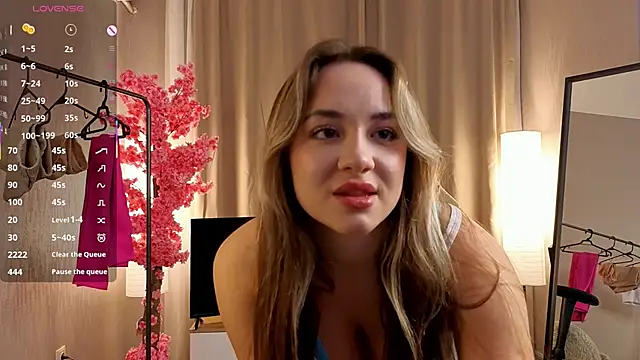 Snapshot of Pony_Claid chatting on 5, 10, 2025 Pony Claid online show from 5, 10, 2025