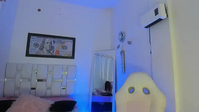 MissDiabla  online show from 16, 2, 2026