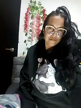 Snapshot of MiaForever1 chatting on 10, 2, 2026 MiaForever1 online show from 10, 2, 2026